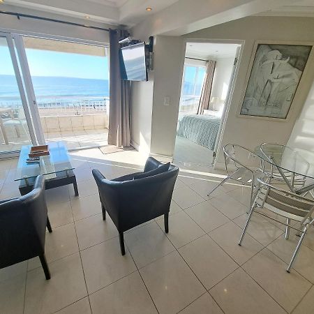 3 Bedroom Sea Facing Family Apartment Cape Town Moullie Point 外观 照片