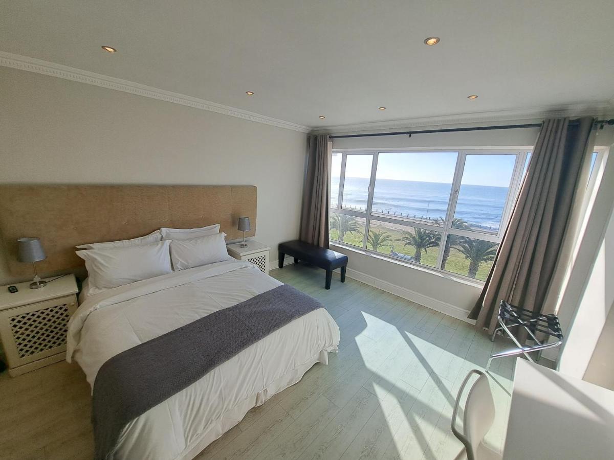 3 Bedroom Sea Facing Family Apartment Cape Town Moullie Point 外观 照片