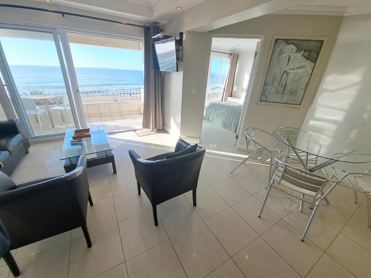3 Bedroom Sea Facing Family Apartment Cape Town Moullie Point 外观 照片