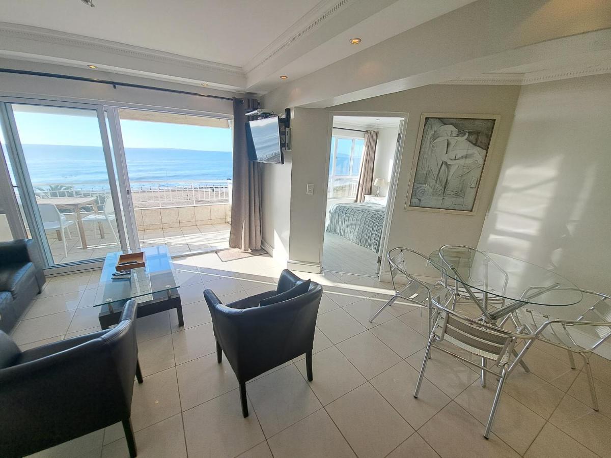 3 Bedroom Sea Facing Family Apartment Cape Town Moullie Point 外观 照片