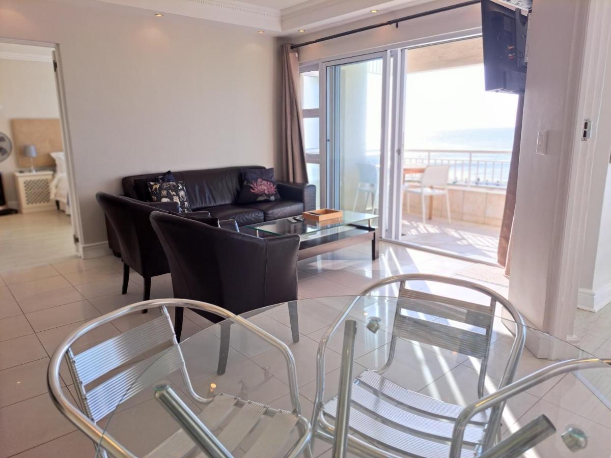 3 Bedroom Sea Facing Family Apartment Cape Town Moullie Point 外观 照片