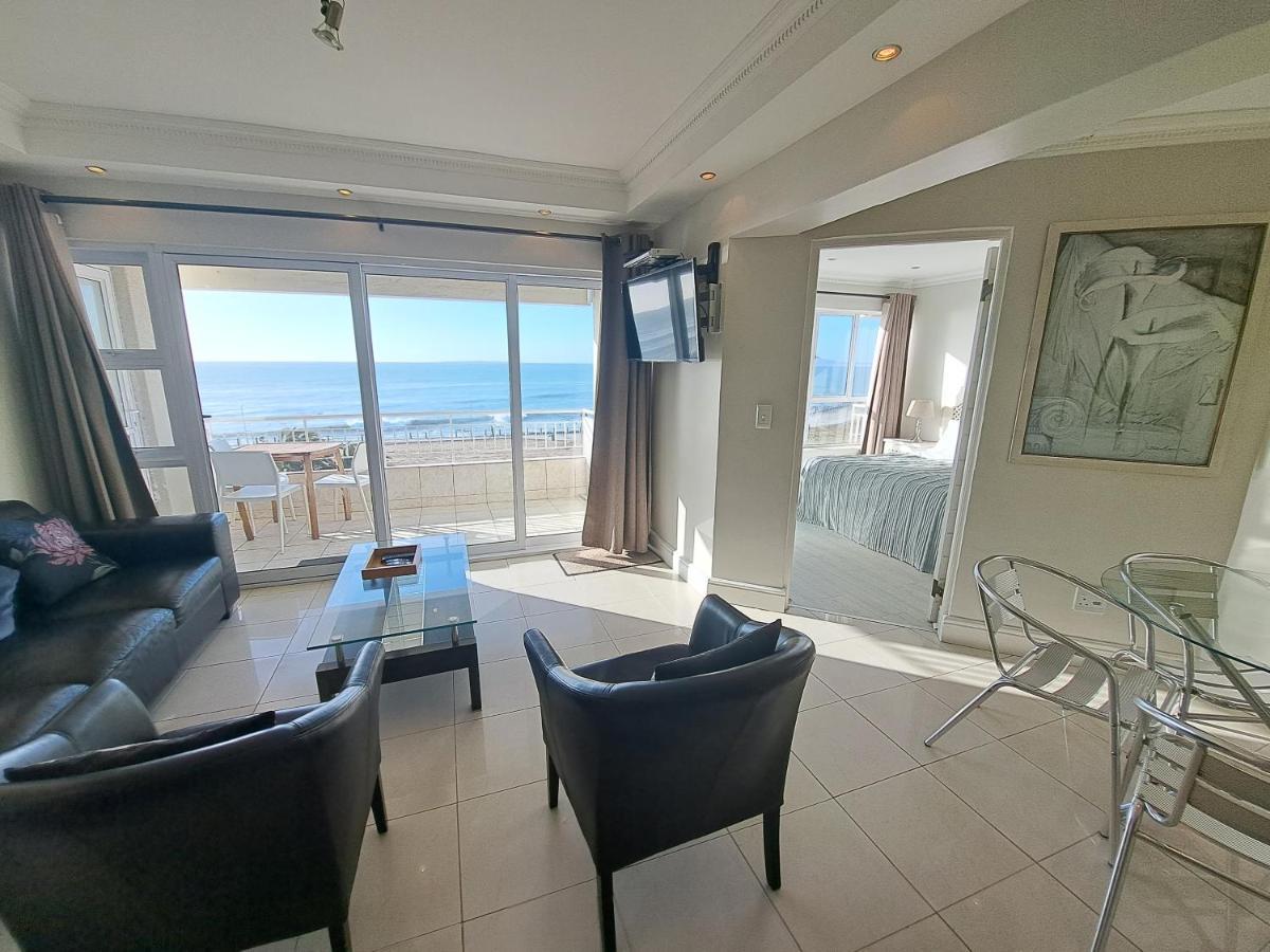 3 Bedroom Sea Facing Family Apartment Cape Town Moullie Point 外观 照片