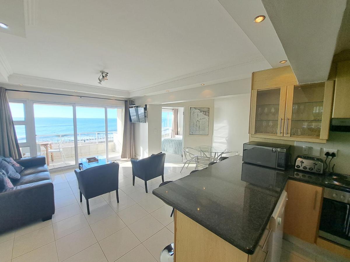 3 Bedroom Sea Facing Family Apartment Cape Town Moullie Point 外观 照片