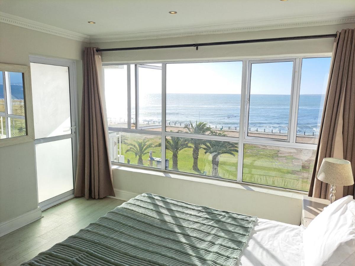 3 Bedroom Sea Facing Family Apartment Cape Town Moullie Point 外观 照片