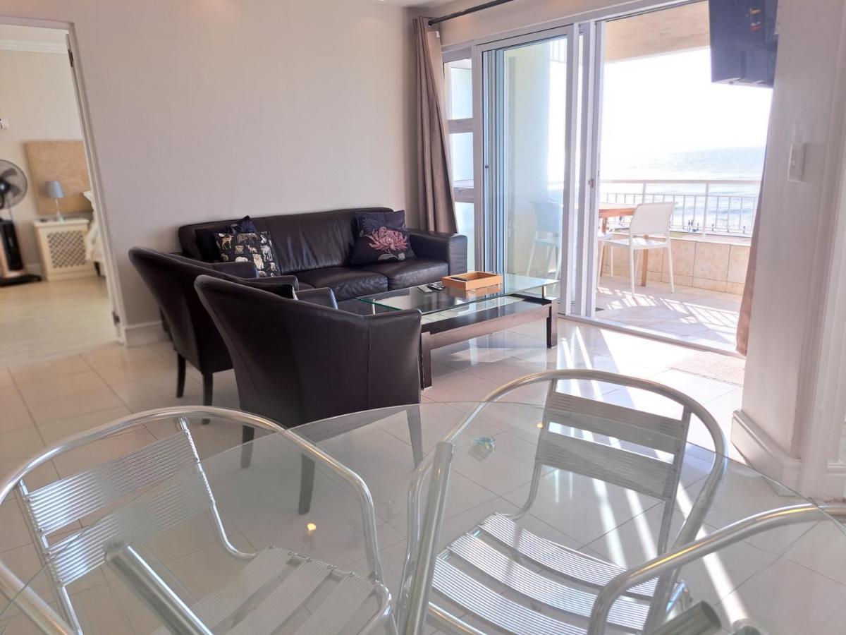 3 Bedroom Sea Facing Family Apartment Cape Town Moullie Point 外观 照片